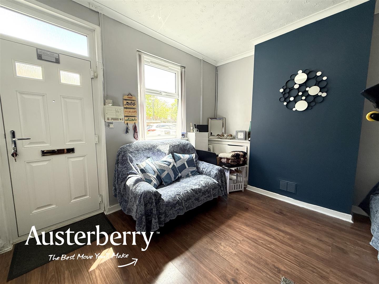 2 bed property in Cliveden Place, Stoke-On-Trent